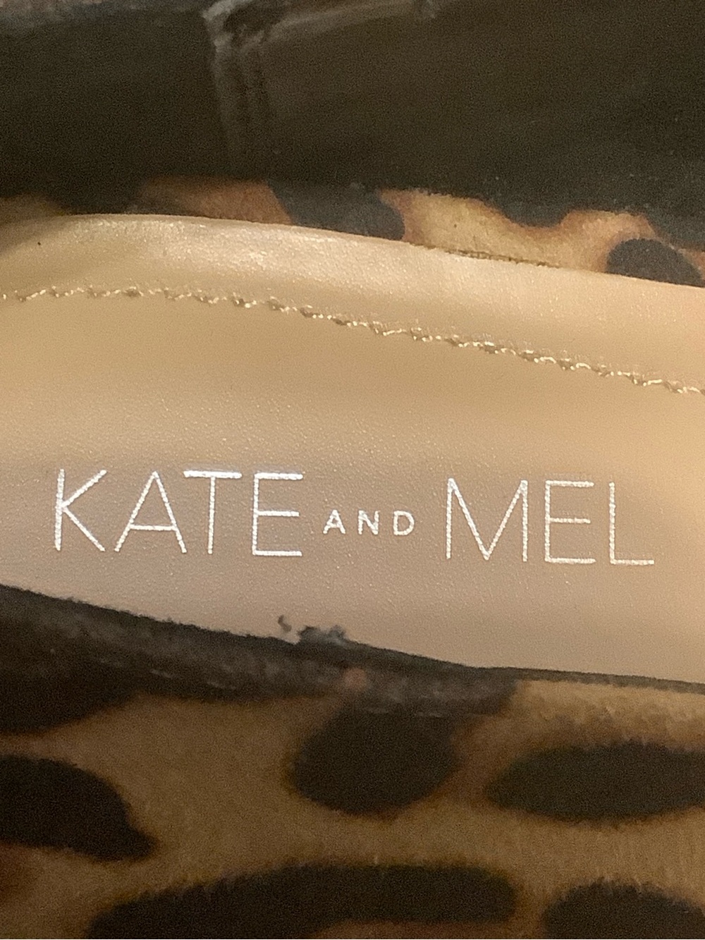Kate and Mel Leopard Print Loafers Gold Hardware Women’s Size 7 - Picture 10 of 12